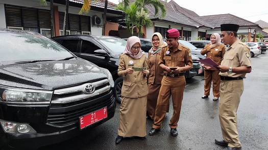 Program Unggulan La-Da, BKD Indramayu Lanjutkan Cek Fisik Barang Milik Daerah di Tahun 2022 3 WhatsApp Image 2022 11 07 at 19.20.10 1