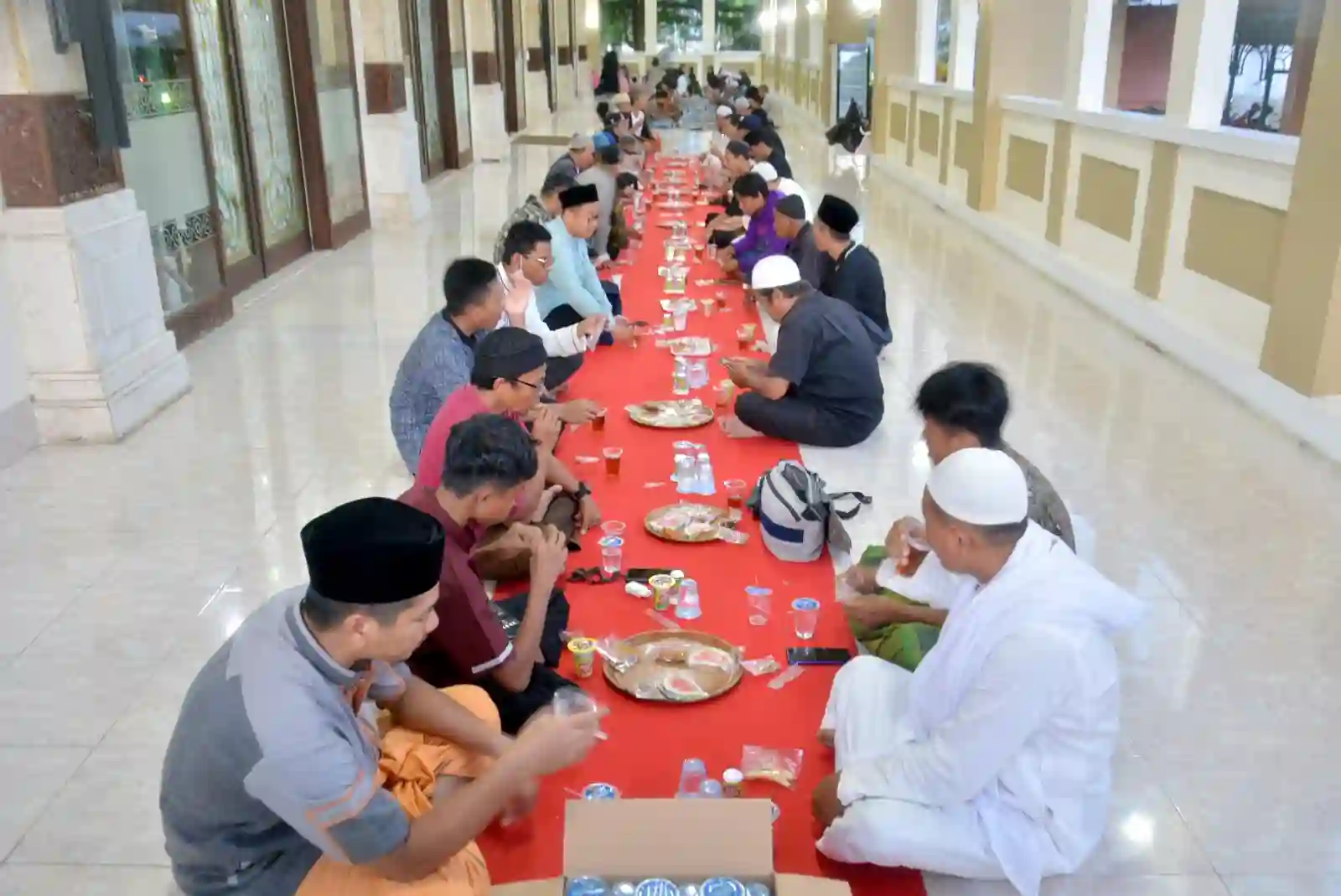 pertamina balongan gelar iftar