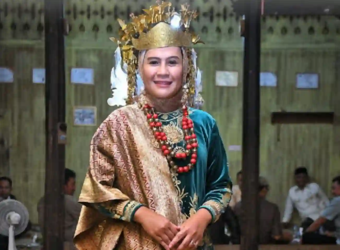 bupati nina pakaian adat sijunjung bupati nina pakaian adat sijunjung