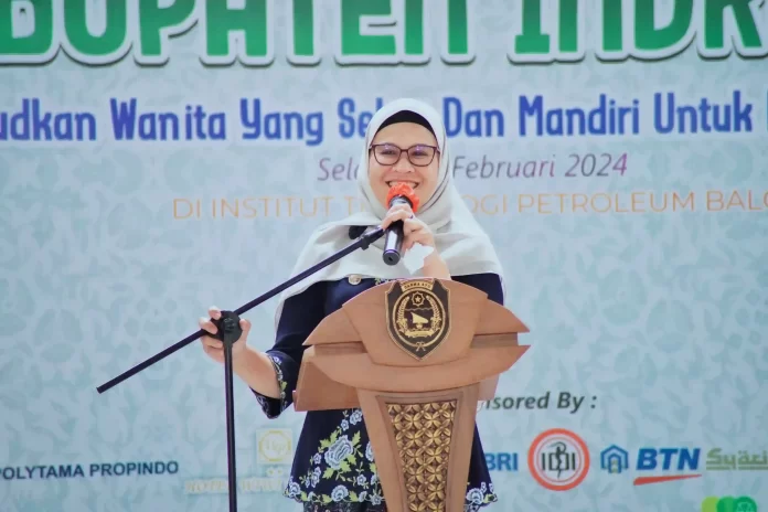Bupati Nina Hadiri HUT GOW Ke 17 di Indramayu