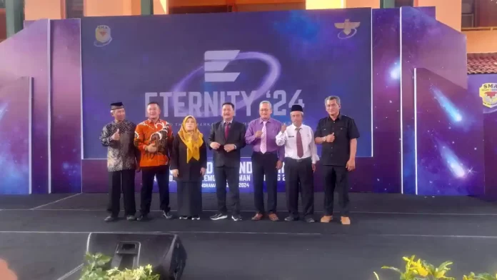 SMAN 1 Sindang mengadakan acara Purnawidya Andrawina 2024