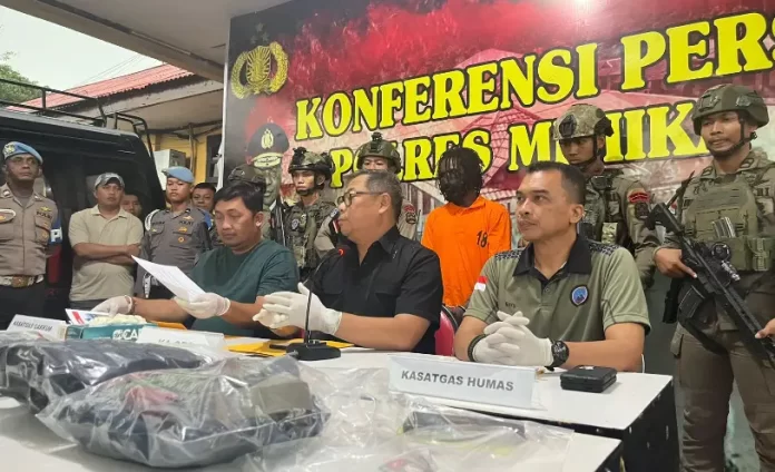 tersangka pembunuh danramil aradide