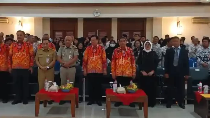 erni setyawati isi materi di kegiatan pgri jakarta pusat