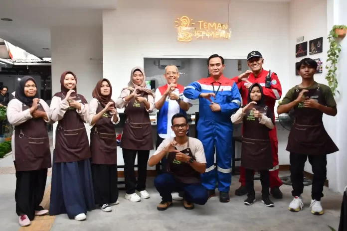 gm pertamina balongan kunjungi tiga tjsl binaan gm pertamina balongan kunjungi tiga tjsl binaan