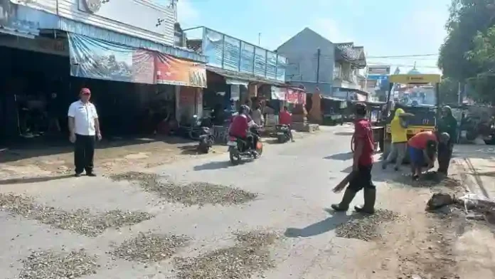 ruas jalan lelea