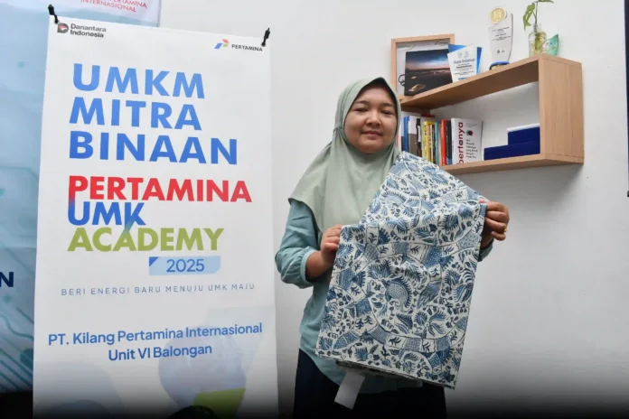 pertamina balongan berdayakan umkm batik indramayu