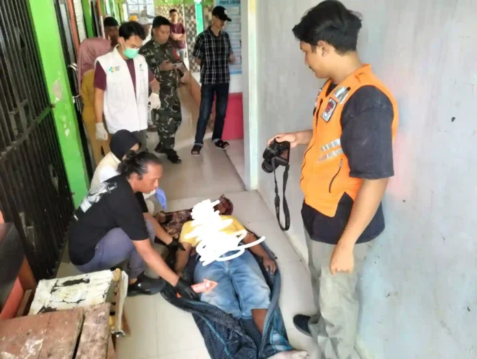 seorang pria desa singaraja bunuh diri seorang pria desa singaraja bunuh diri